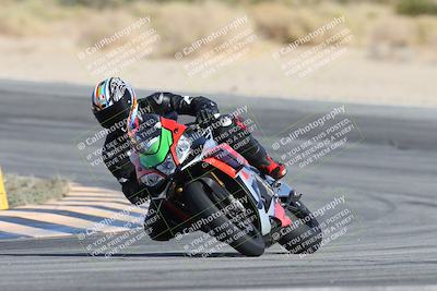 media/Nov-16-2025-Race Pace (Sun) [[8c5fa54630]]/Non Verified Riders (1st 20 Minutes)/2-Turn 10 (1010am)/